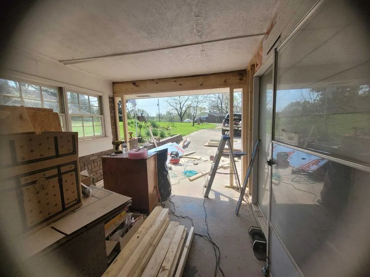 Air movers and dehumidifier for Water Mitigation Services in Wheatfield